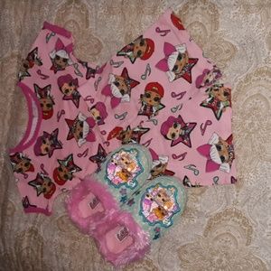 LOL Pajamas & Slippers Size 6